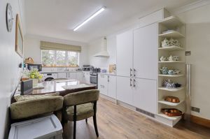 Kitchen/Diner- click for photo gallery
